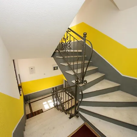 Cyrano 1&2 * サラエヴォ