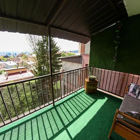 Cyrano 1&2 Apartment *