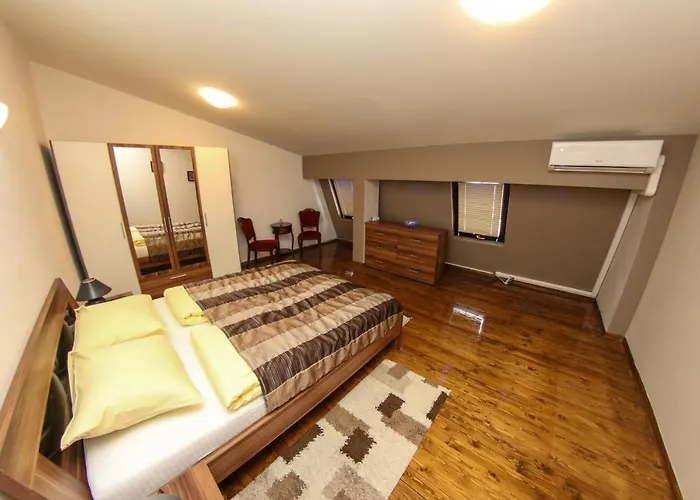 Cyrano 1&2 * סראייבו