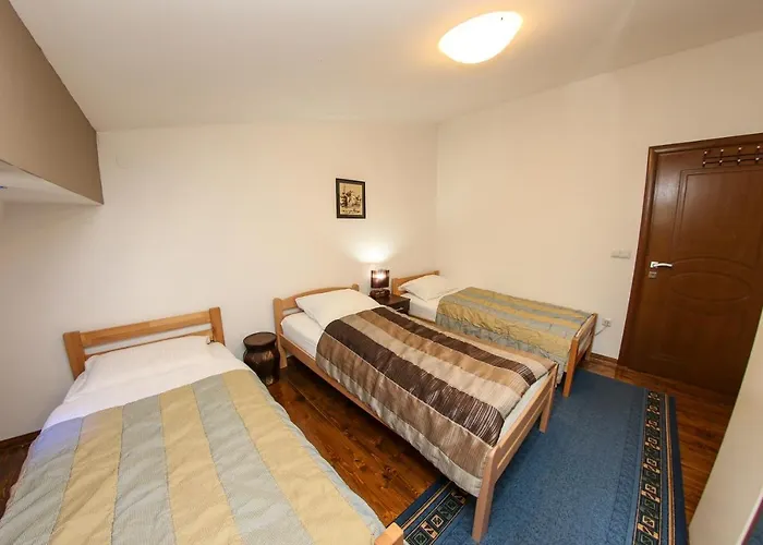 Cyrano 1&2 * סראייבו